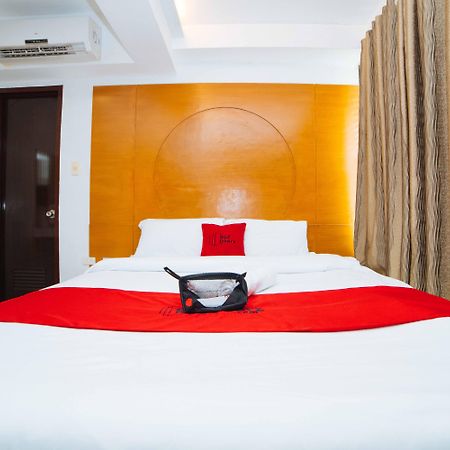 Reddoorz Near Bambang Station Hotell Manila Exteriör bild